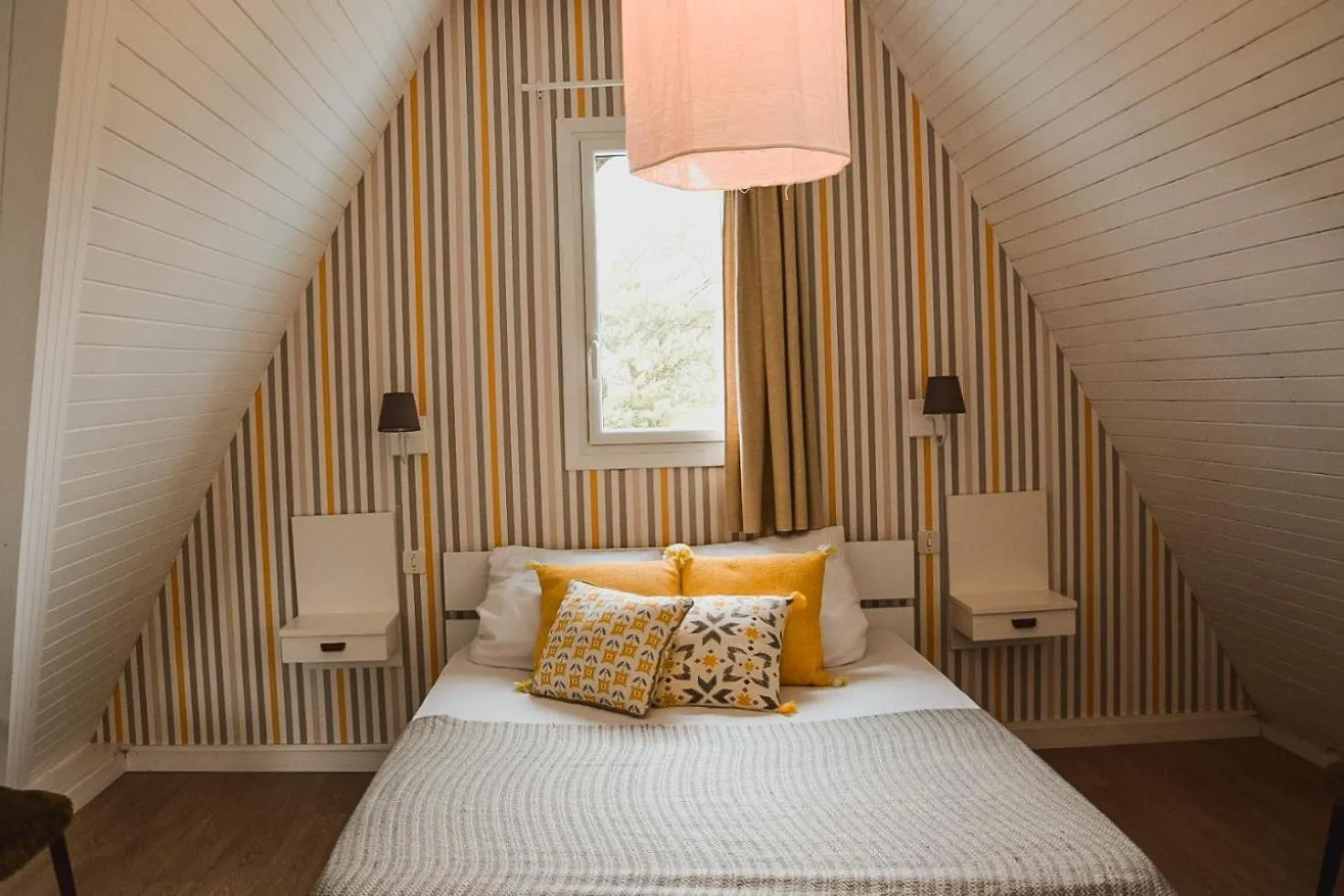 Holiday home -Les Lutins- Charmante Maison Les Pieds Dans L Eau Concarneau